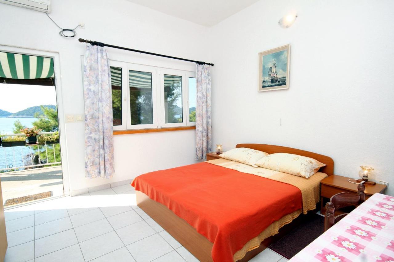 Apartments By The Sea Ubli, Lastovo - 8354 Uble Zewnętrze zdjęcie